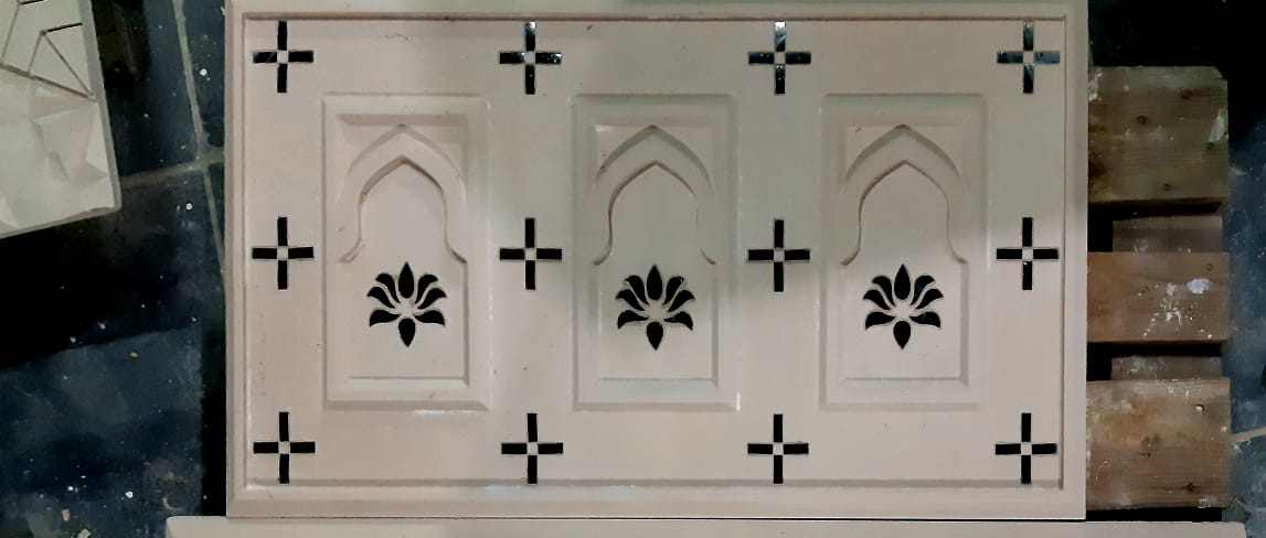 Thikri Glass Inlay Work – Traditional Rajasthani Mirror Inlay Art